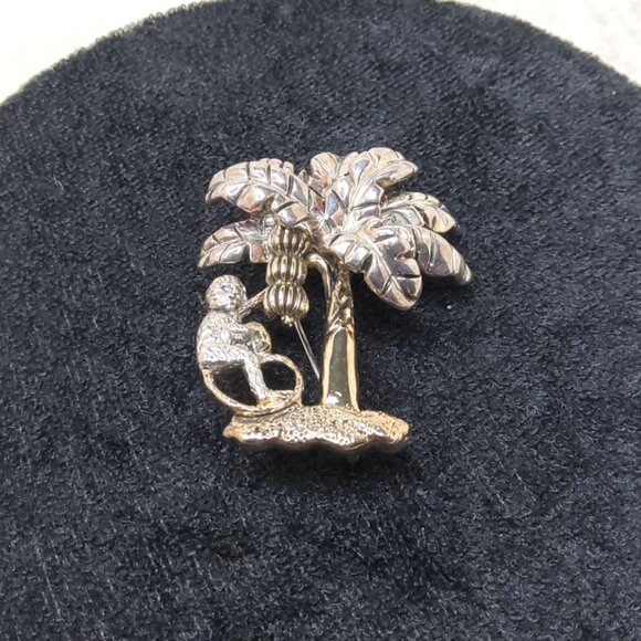 Vintage MJ Silver / Gold-Tone Monkey & Banana Tree Brooch Pin / Pendant - Picture 9 of 12